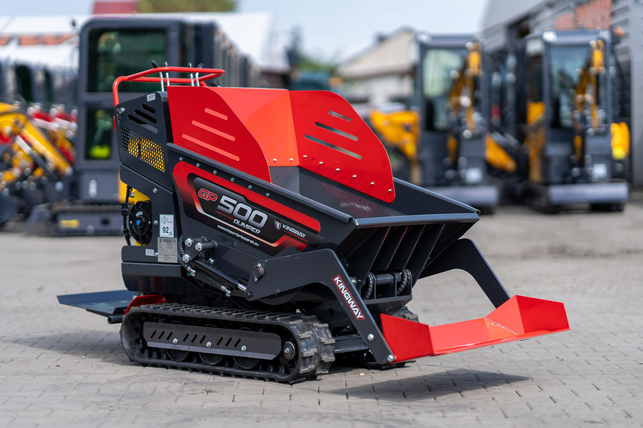GP500 DUMPER – DUMPER SUR CHENILLES AVEC CHARGEUR FRONTAL